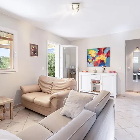 A Vigna By Interhome * Sotta